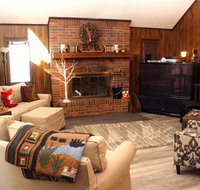 Black Bear Crossing - Pet Friendly - Retro Game Room - Accommodation Los Angeles