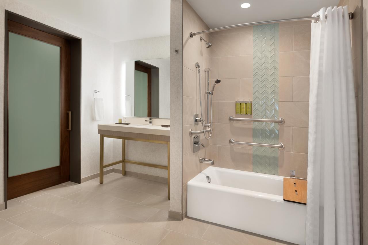 Embassy Suites By Hilton Boulder - thumb 4