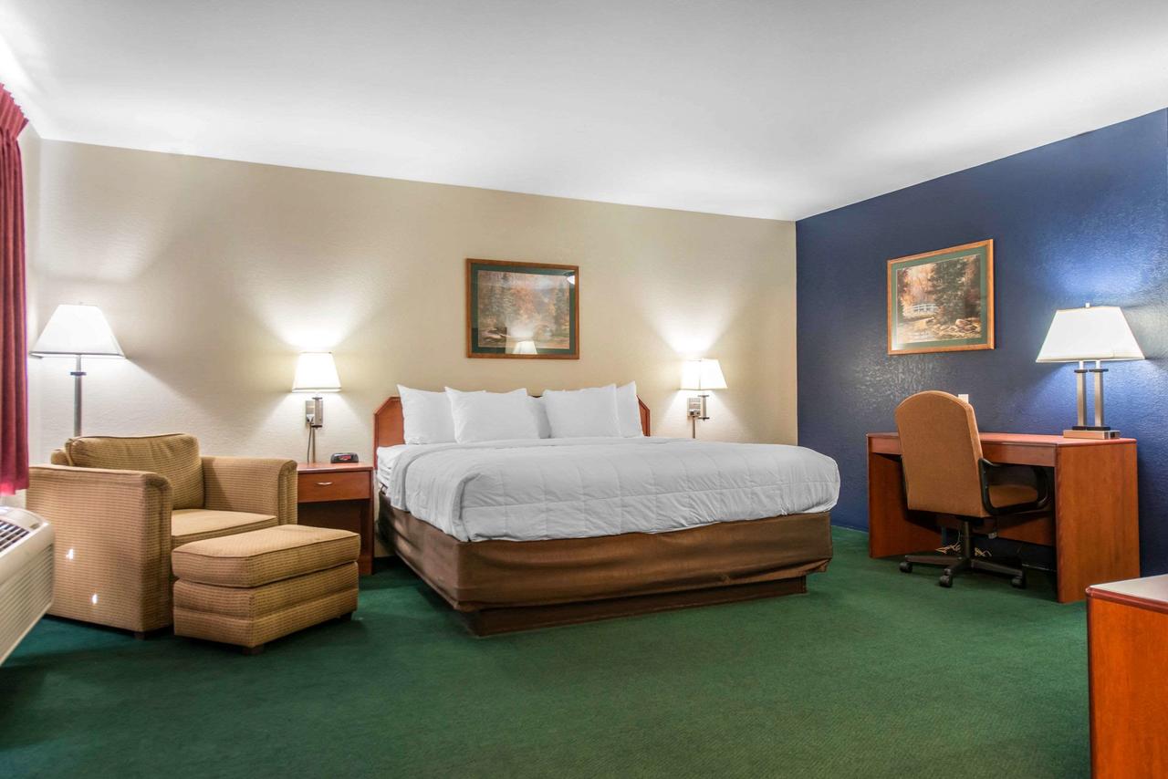 Comfort Inn - thumb 7