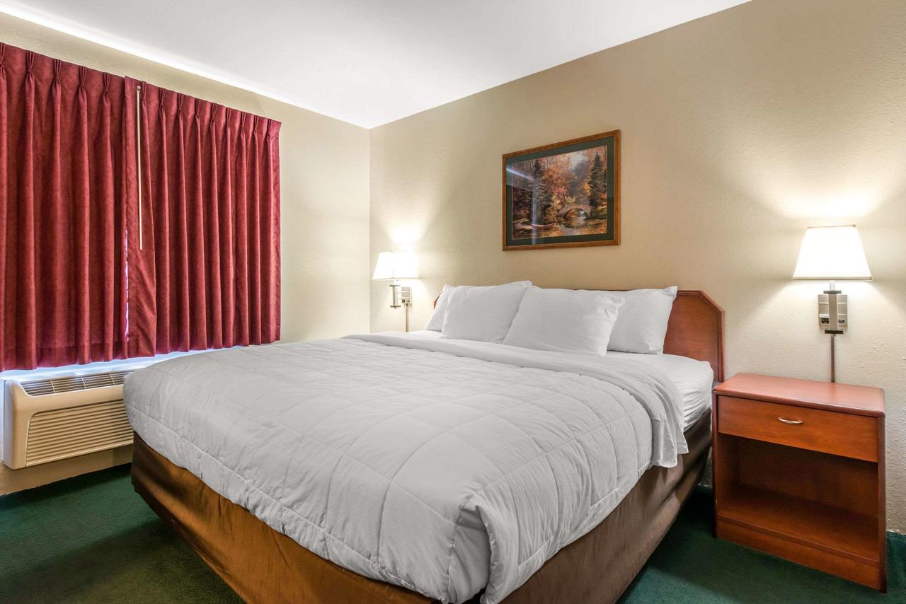 Comfort Inn - thumb 9