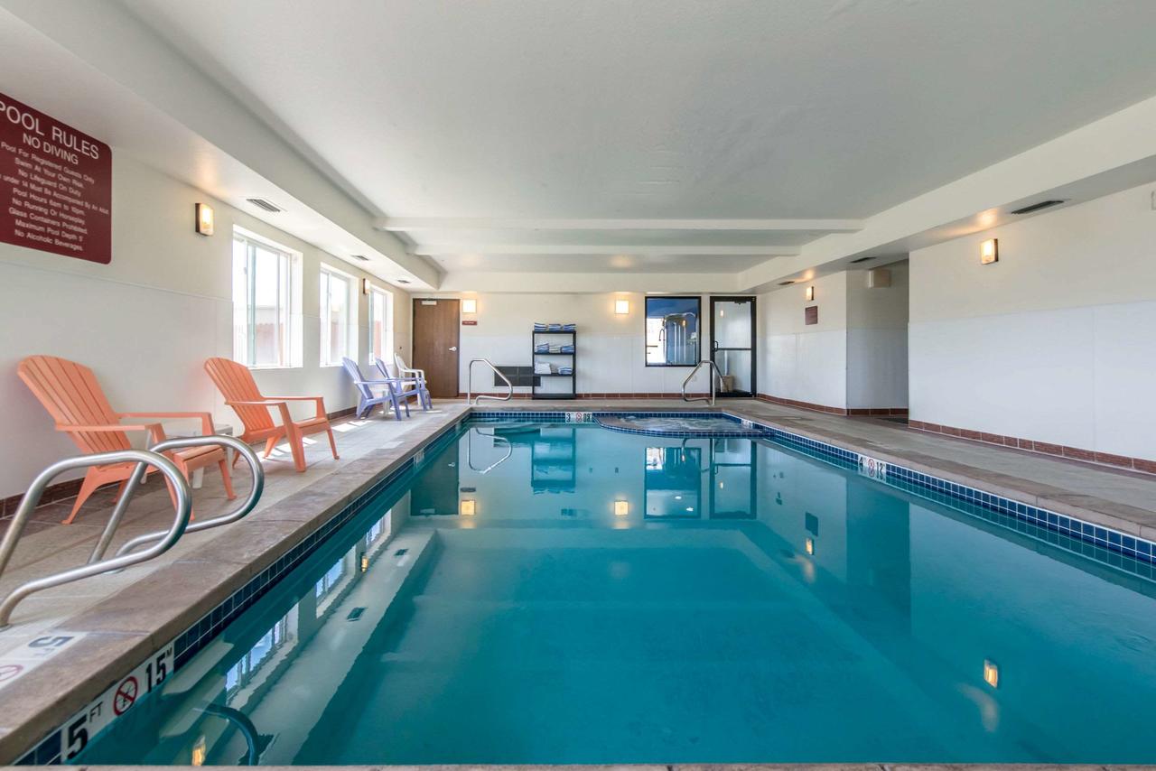 Comfort Inn - thumb 2