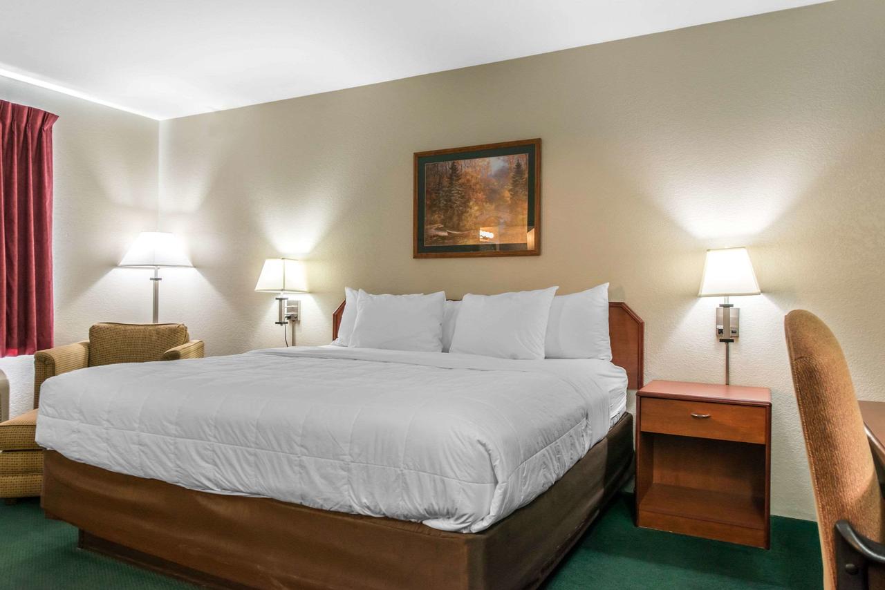 Comfort Inn - thumb 14