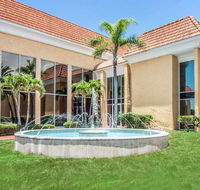 Quality Inn and Suites Conference Center - Accommodation Los Angeles