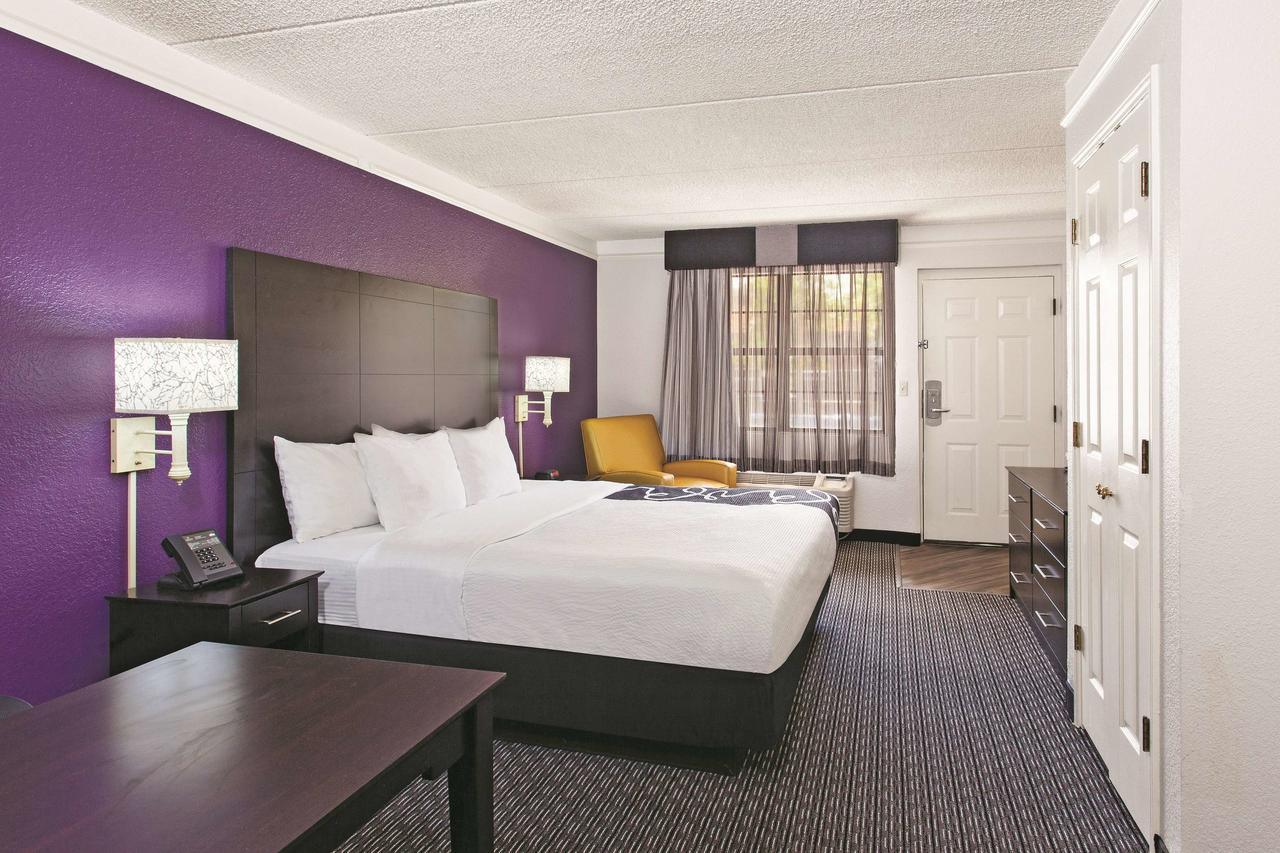 La Quinta Inn By Wyndham Miami Airport North - thumb 13