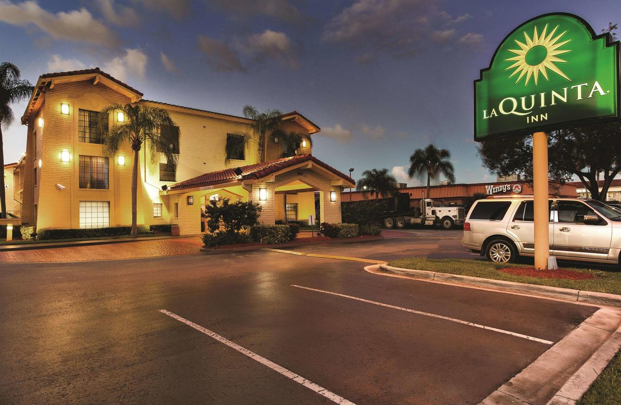 La Quinta Inn By Wyndham Miami Airport North - thumb 28