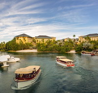 Universal's Loews Royal Pacific Resort - Accommodation Los Angeles