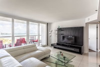 2 Bedroom Pearl in Downtown Miami Accommodation Los Angeles