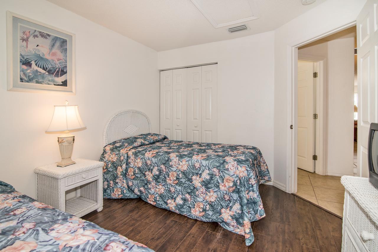 Shorewalk Vacation Condo 2nd Floor - thumb 17