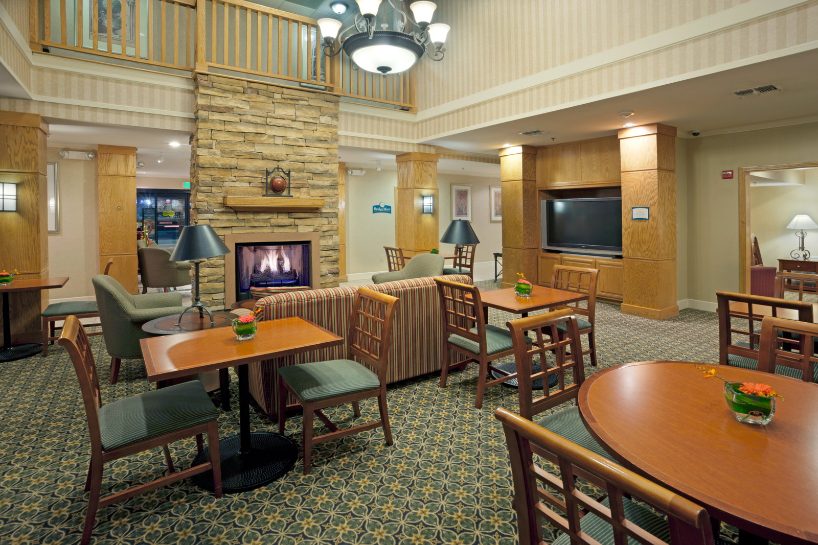 Staybridge Suites - thumb 10