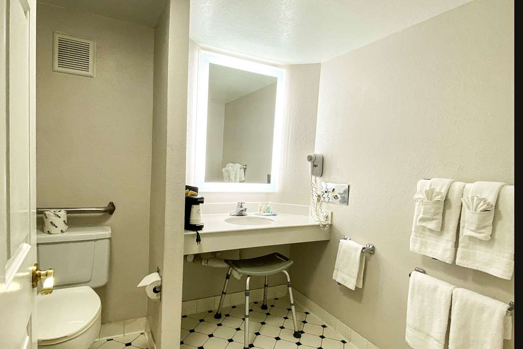 Quality Inn Harlingen - thumb 12