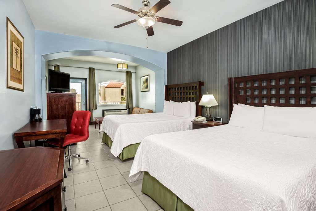 La Copa Inn & Suites - thumb 3