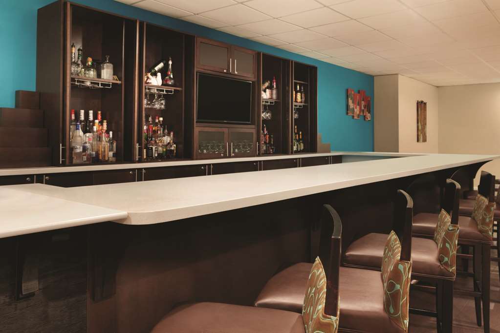 Radisson Hotel Charlotte Airport - thumb 10