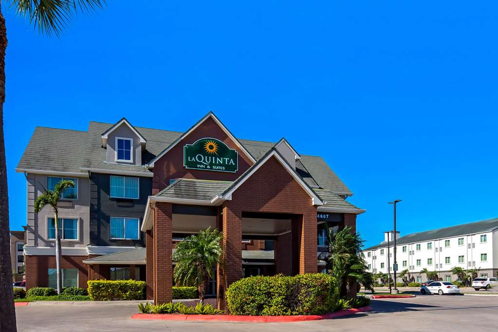 La Quinta Inn & Suites Pharr North - thumb 0