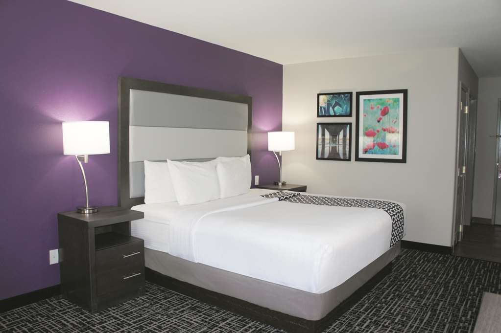 La Quinta Inn & Suites Pharr North - thumb 8