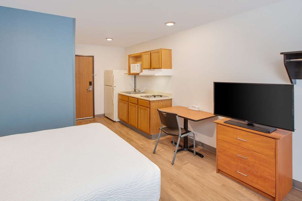 WoodSpring Suites Pharr - thumb 6