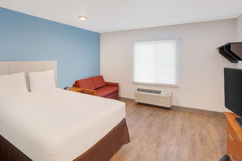 WoodSpring Suites Pharr - thumb 10