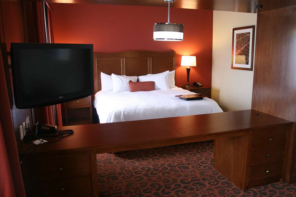 Hampton Inn & Suites Bastrop - thumb 2