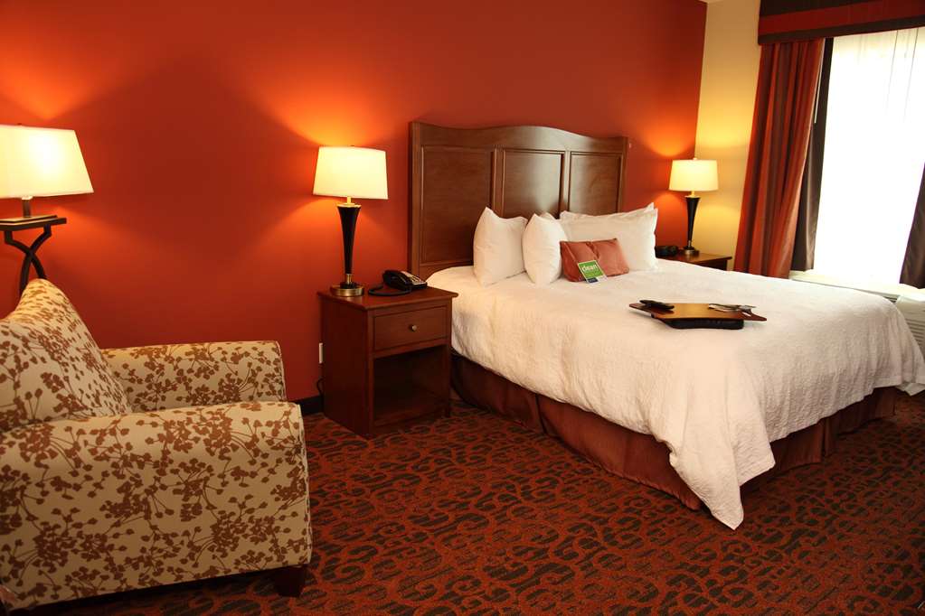 Hampton Inn & Suites Bastrop - thumb 6