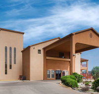 Super 8 Bastrop Hotel - Accommodation Los Angeles