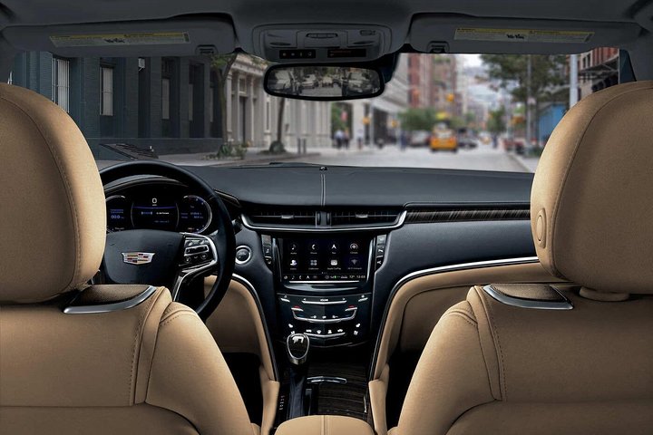 Departure Private Transfer From MalibÃº To Los Angeles LAX Airport By Sedan Car - thumb 0