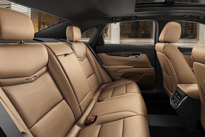 Departure Private Transfer From MalibÃº To Los Angeles LAX Airport By Sedan Car - thumb 1