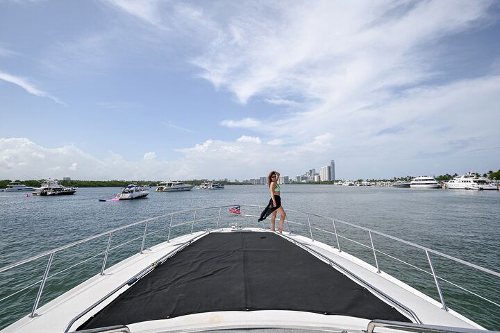 60ft Luxury Yacht Charter In Fort Lauderdale, Florida - thumb 1