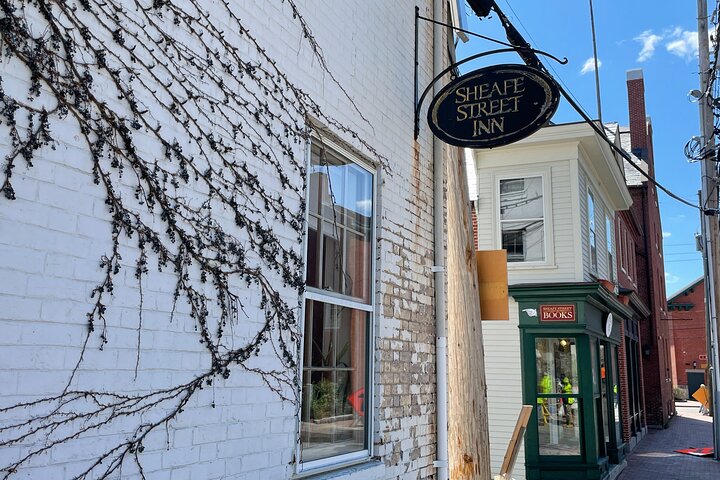 Self Guided Haunted Walking Tour In Portsmouth - thumb 3