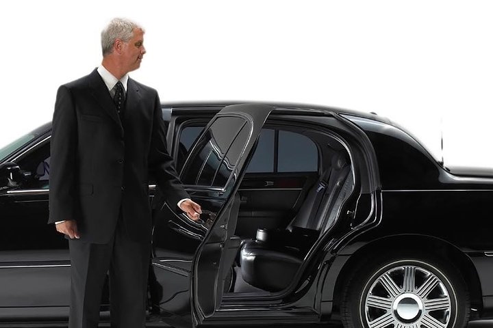 Minneapolis-St Paul International Airport One Way Airport Transfer - thumb 3