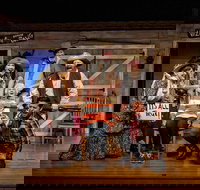 WhoDunnit Hoedown Murder Mystery Dinner Show in Branson - Accommodation Los Angeles