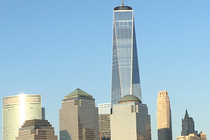 Statue Of Liberty, Ellis Island, And Brooklyn Bridge After Hour Cruise - thumb 1