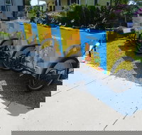 Private Historic Newport Pedicab Tour - Accommodation Los Angeles