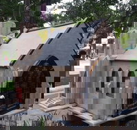 The Mad For Madison Scavenger Hunt - Accommodation Los Angeles