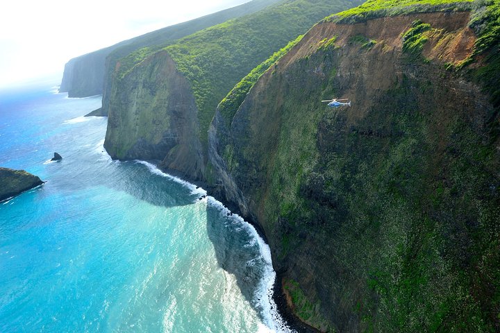 Experience Hawai'i Big Island Helicopter Flight From Kona - thumb 4