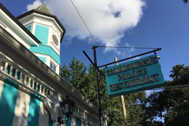 New Orleans Garden District Walking Tour - thumb 1